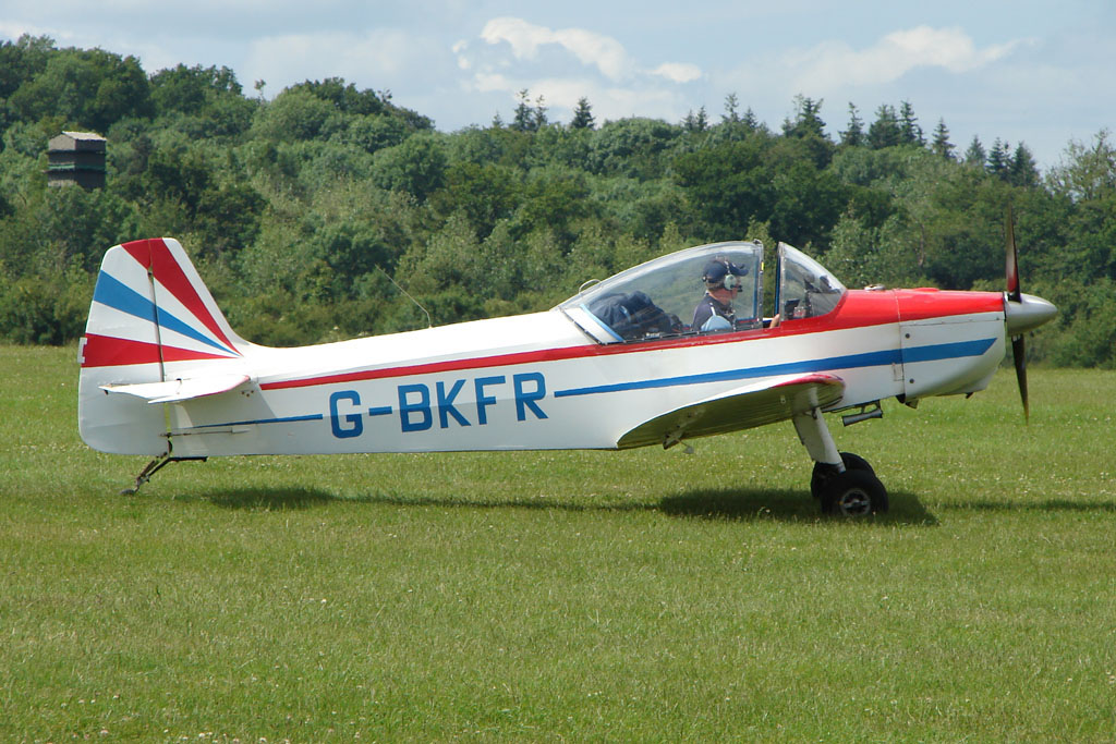 G-BKFR001.jpg
